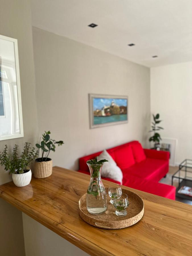 شقة Apartman Teri Trenčín المظهر الخارجي الصورة