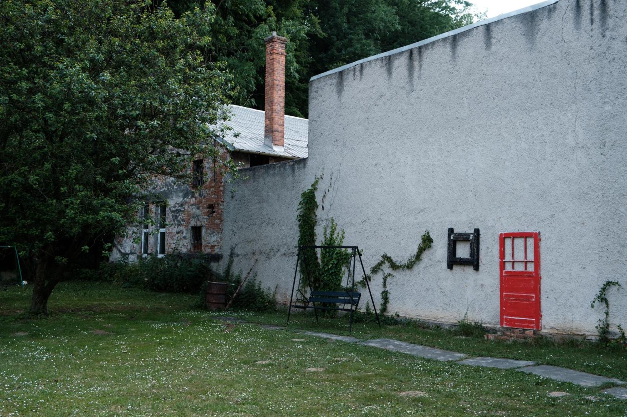 شقة Apartman Teri Trenčín المظهر الخارجي الصورة