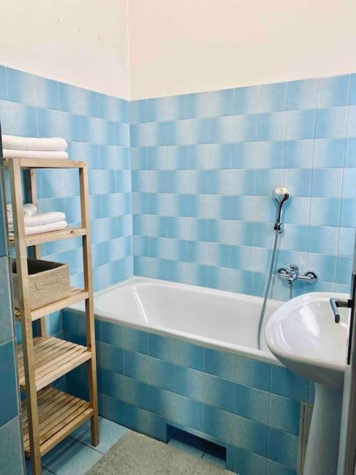 شقة Apartman Teri Trenčín المظهر الخارجي الصورة