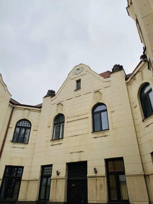 شقة Apartman Teri Trenčín المظهر الخارجي الصورة